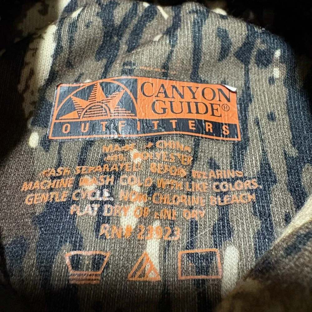 Canyon Guide this item